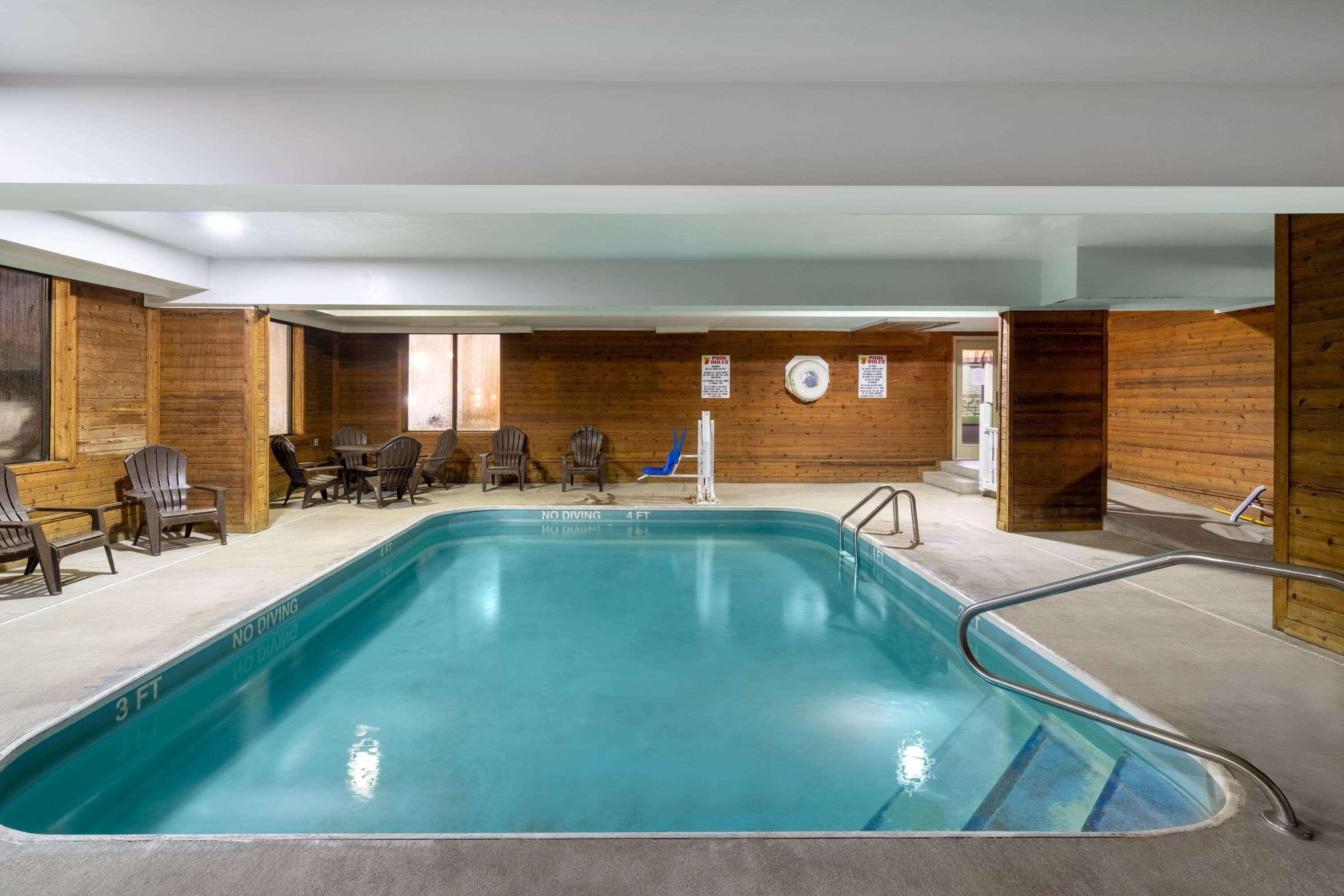 Super 8 By Wyndham Shepherdsville - Louisville South I65 Екстериор снимка