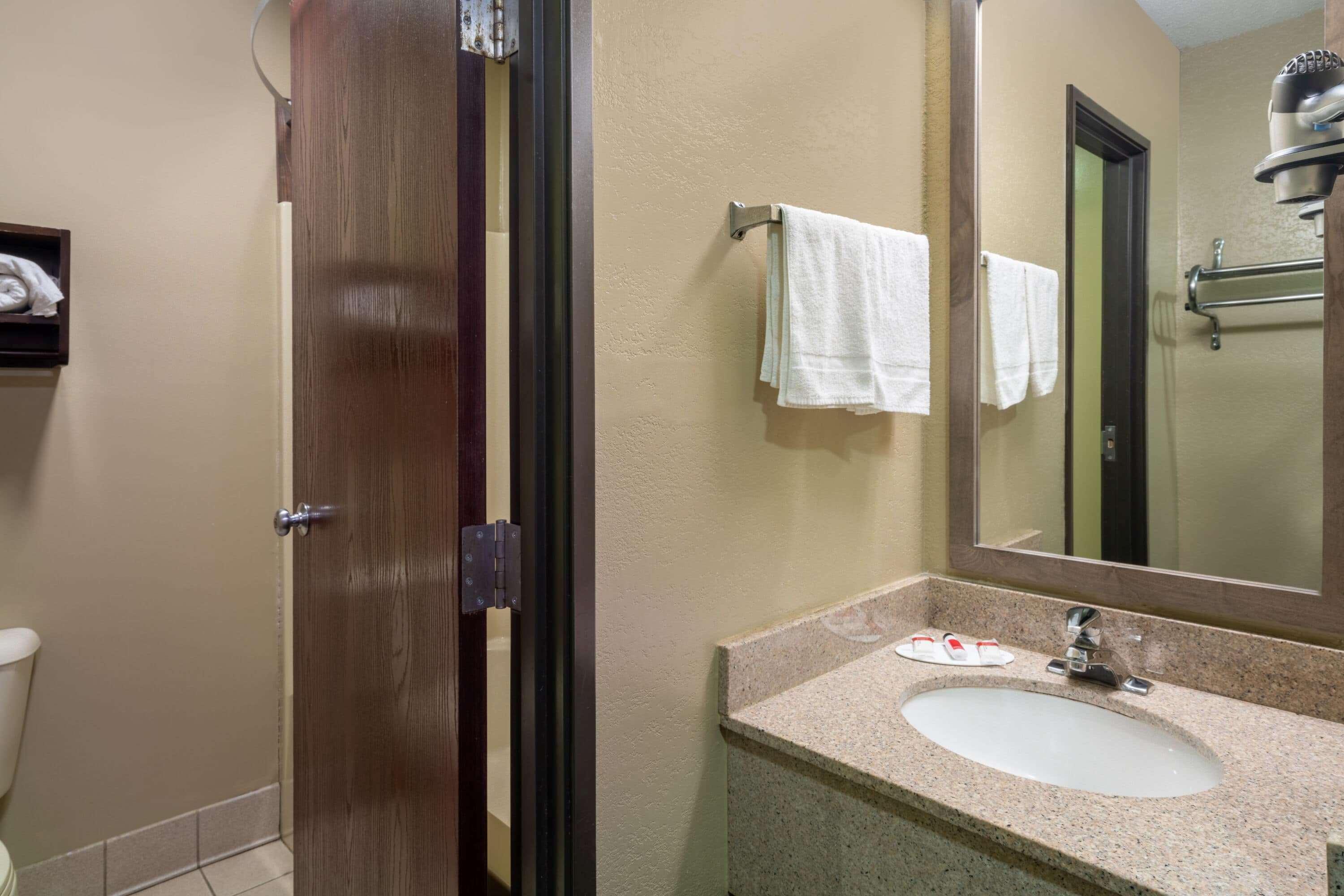 Super 8 By Wyndham Shepherdsville - Louisville South I65 Екстериор снимка